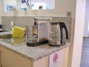 Wasserkocher und Kaffeemaschine